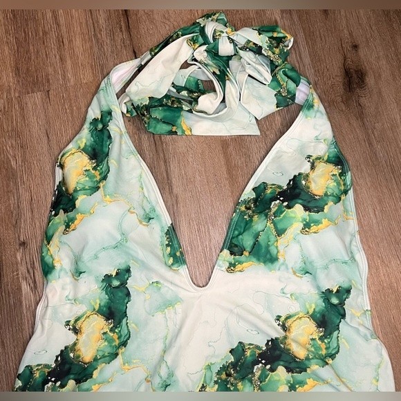 NWOT Shein Women’s One Piece Swimsuit Plus Size Marbled Green Size 4XL New - Picture 2 of 7